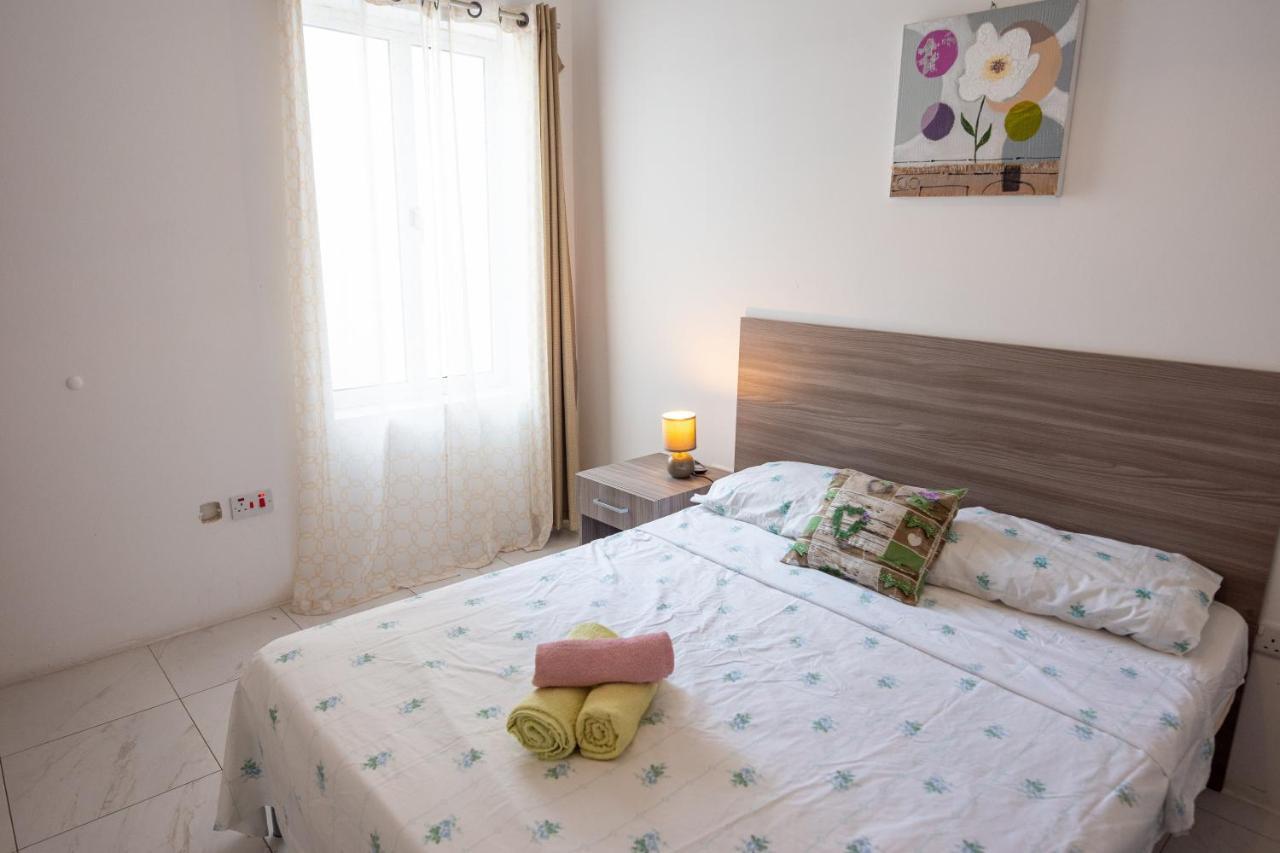 Seafront Apartment Between Valletta And Sliema Msida Exterior photo